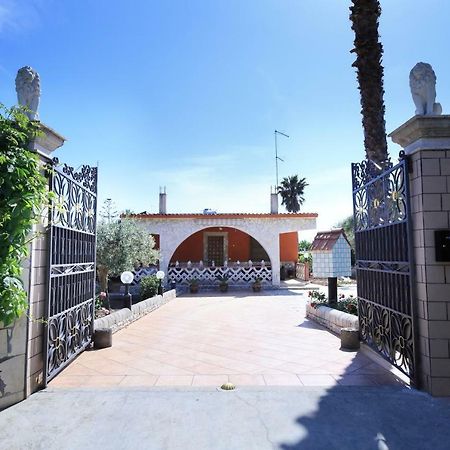 Enjoy Ville Avola Exterior photo